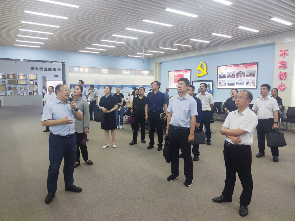 2024年7月17日，市國(guó)資委系統(tǒng)在公司開(kāi)展“三組聯(lián)建”現(xiàn)場(chǎng)觀摩1（公司展廳）_副本